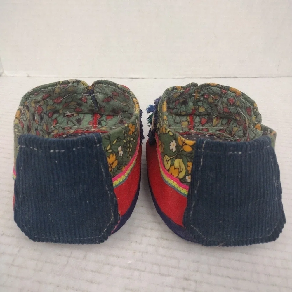 Rare 19th Century Chinese Childs Hand Embroidered Shoes Floral Animal Eyes